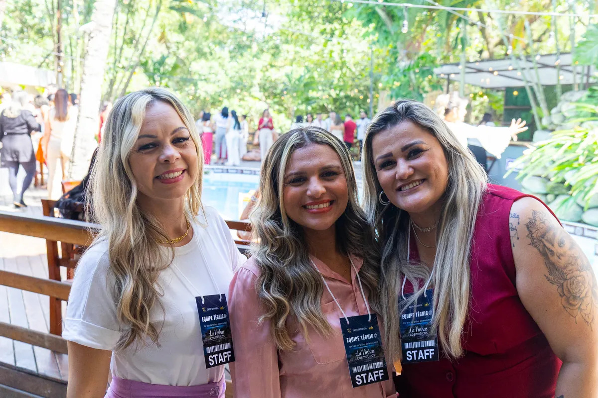 Profissionais em evento de beleza